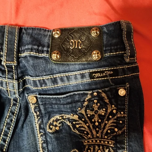 Miss Me Women's Jeans size 30x34 - Picture 4 of 8